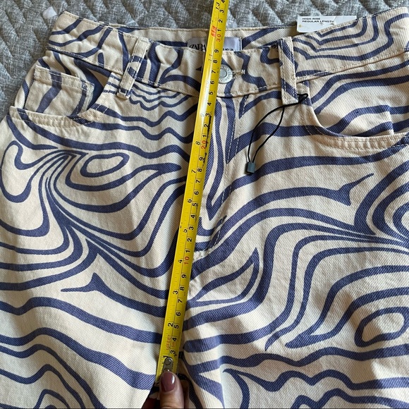 ZARA PRINTED STRAIGHT LEG JEANS - Picture 7 of 10